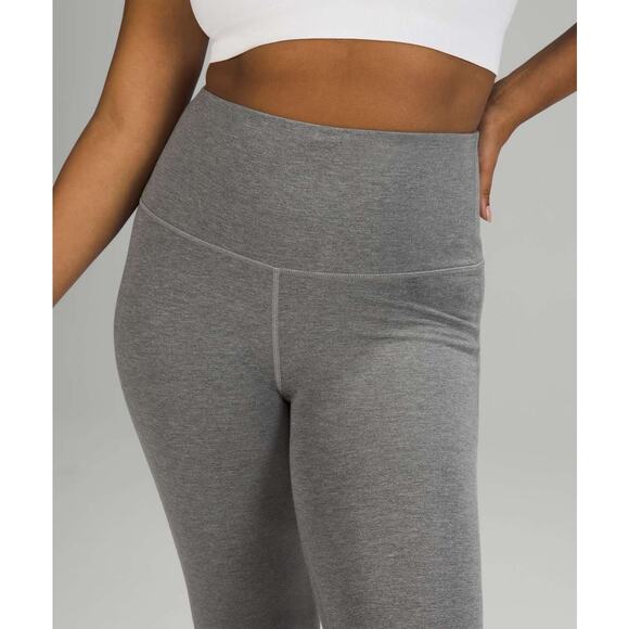 Lululemon Wunder Lounge Super-High-Rise Tight 28" Size 6 - Picture 5 of 8